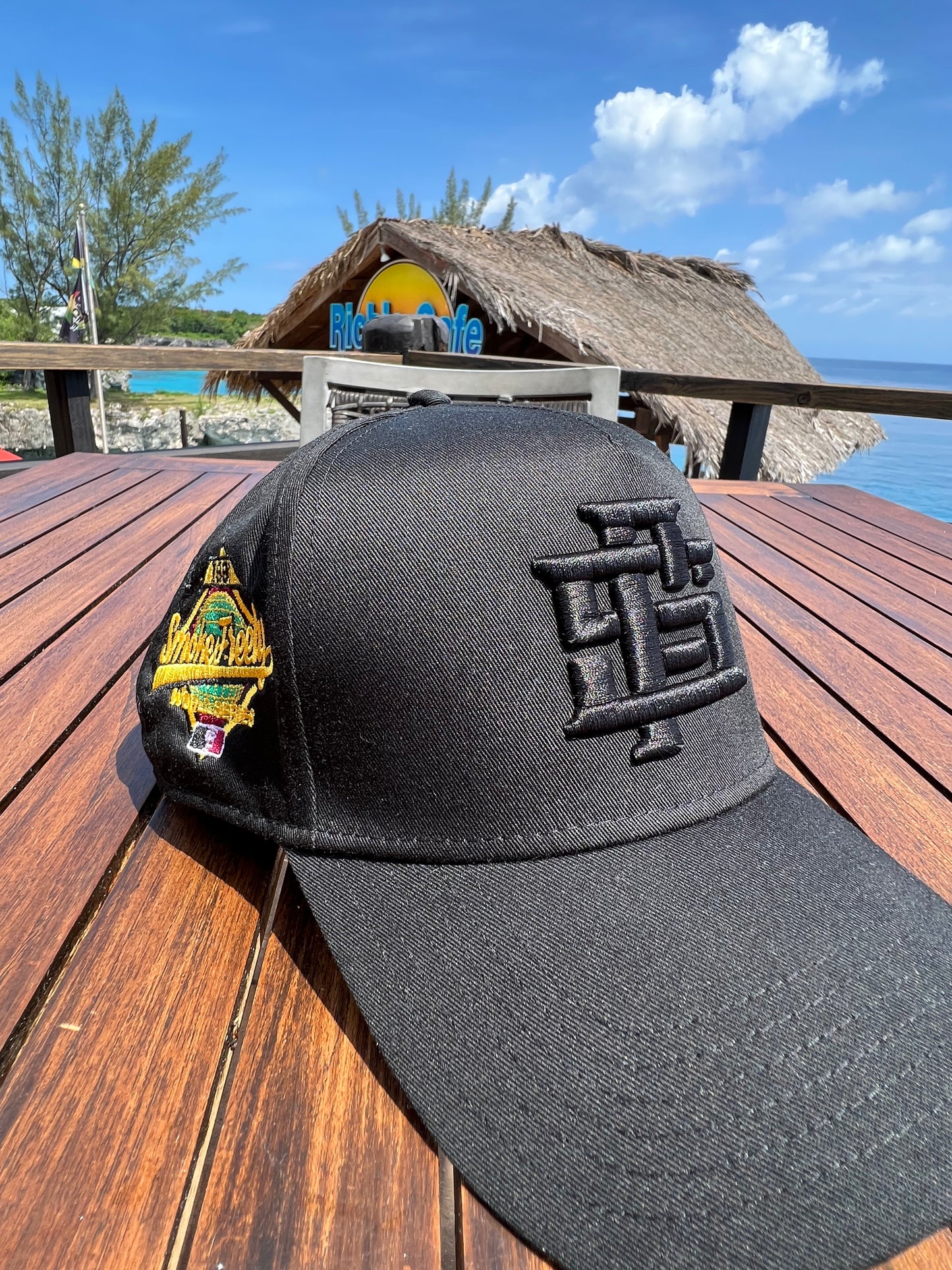 SMOKE FRELLY WORLD SERIES SNAPBACKS